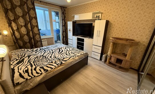 Продажа 2-комн квартиры на вторичном рынке проспект Славы,  д. 30 к3