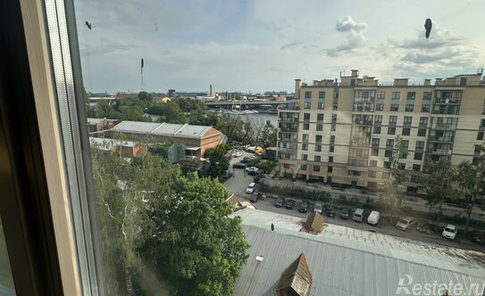 Продажа 2-комн квартиры на вторичном рынке Петровский пр-кт,  д. 22 к2 с1