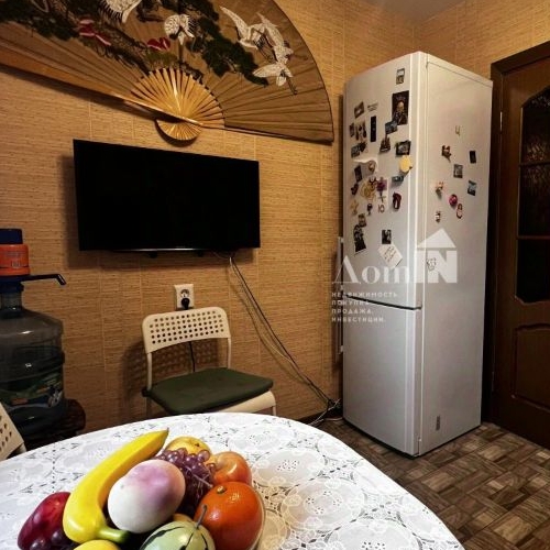 2-комн квартира улица Есенина, 34К1