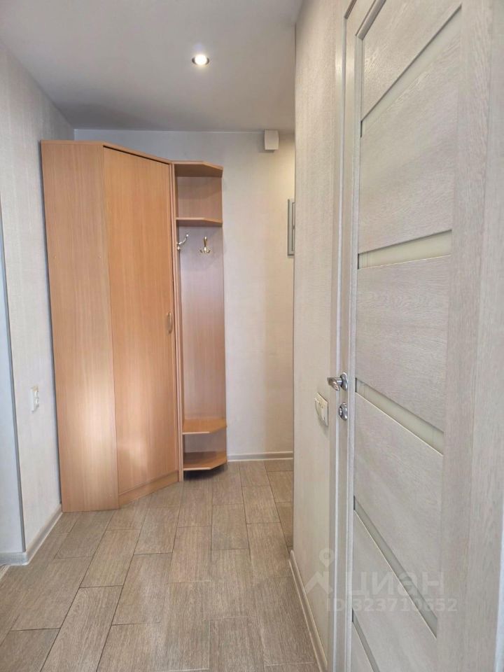 Продажа 1-комн квартиры на вторичном рынке Авиаторов мкр, Балашиха, улица Летная,  д. 1