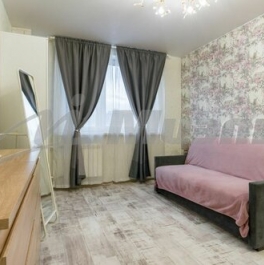 Продажа 3-комн квартиры на вторичном рынке Варшавское ш,  д. 126