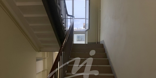 4-комн квартира улица Доватора,  д. 11 к1