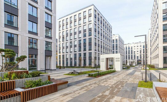 Продажа 3-комн квартиры на вторичном рынке Петровский пр-кт,  д. 28,  к. 1 стр 1