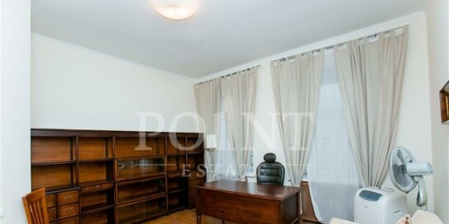 3-комн квартира ул Петровка,  д. 28,  к. 2