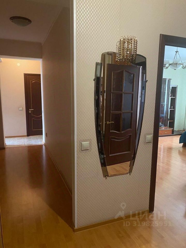 Продажа 3-комн квартиры на вторичном рынке проспект Просвещения, 33к2