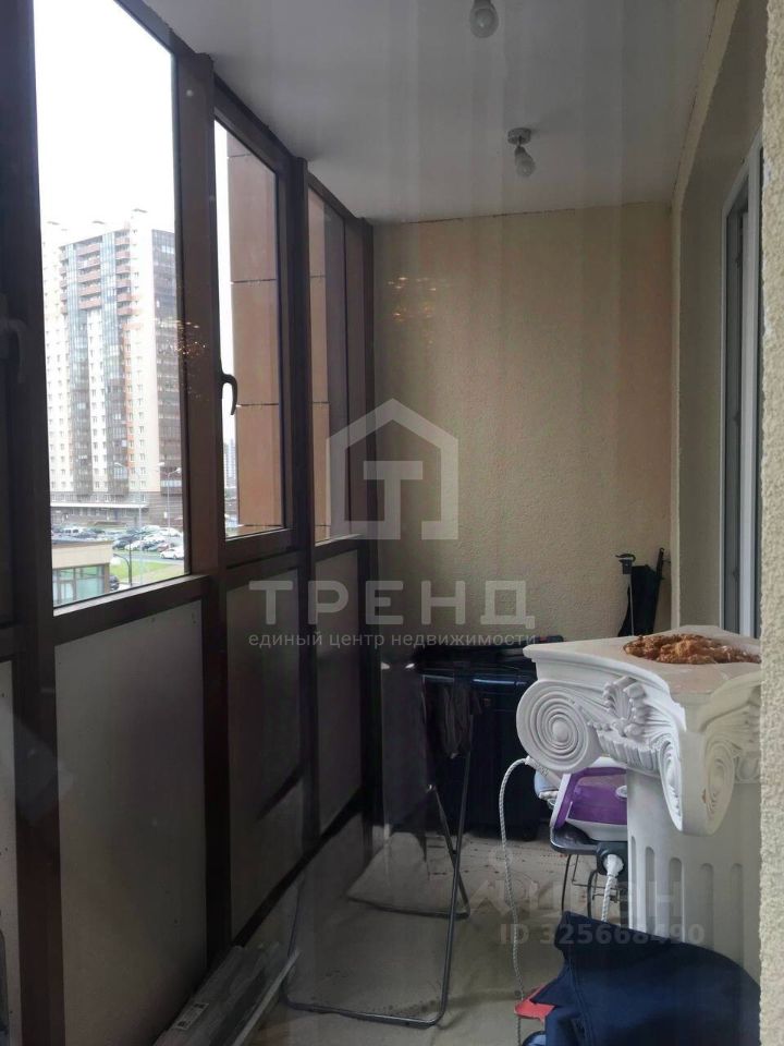 Продажа 1-комн квартиры на вторичном рынке проспект Королева,  д. 65