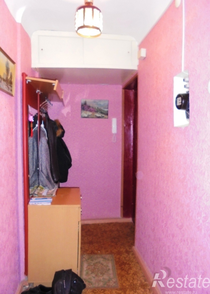 Продажа 2-комн квартиры на вторичном рынке Первомайская,  д. 49