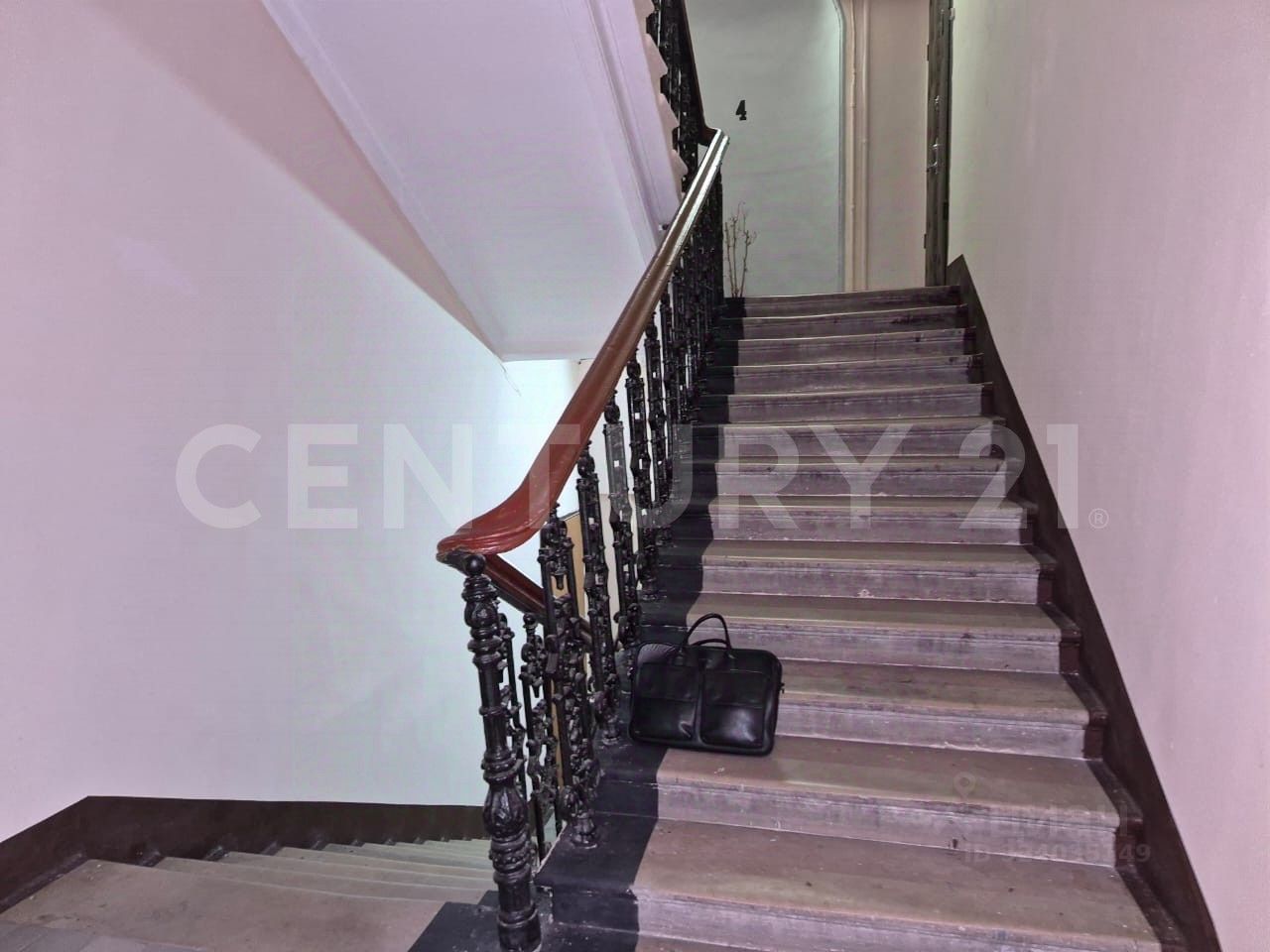 Продажа 5-комн квартиры на вторичном рынке улица Большая Молчановка, 24/2С1