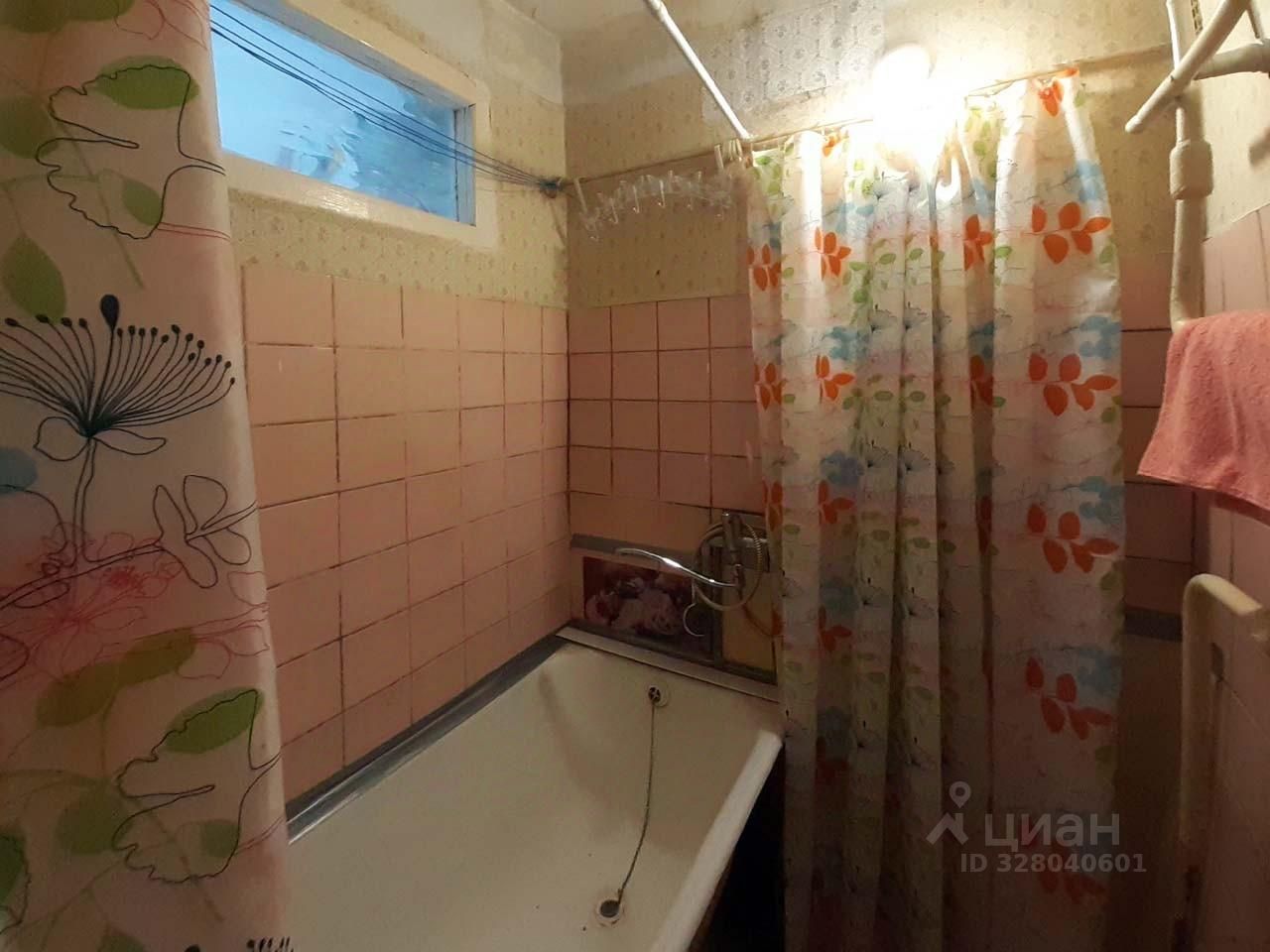 Продажа 3-комн квартиры на вторичном рынке Правдинский пгт, улица Герцена, 26