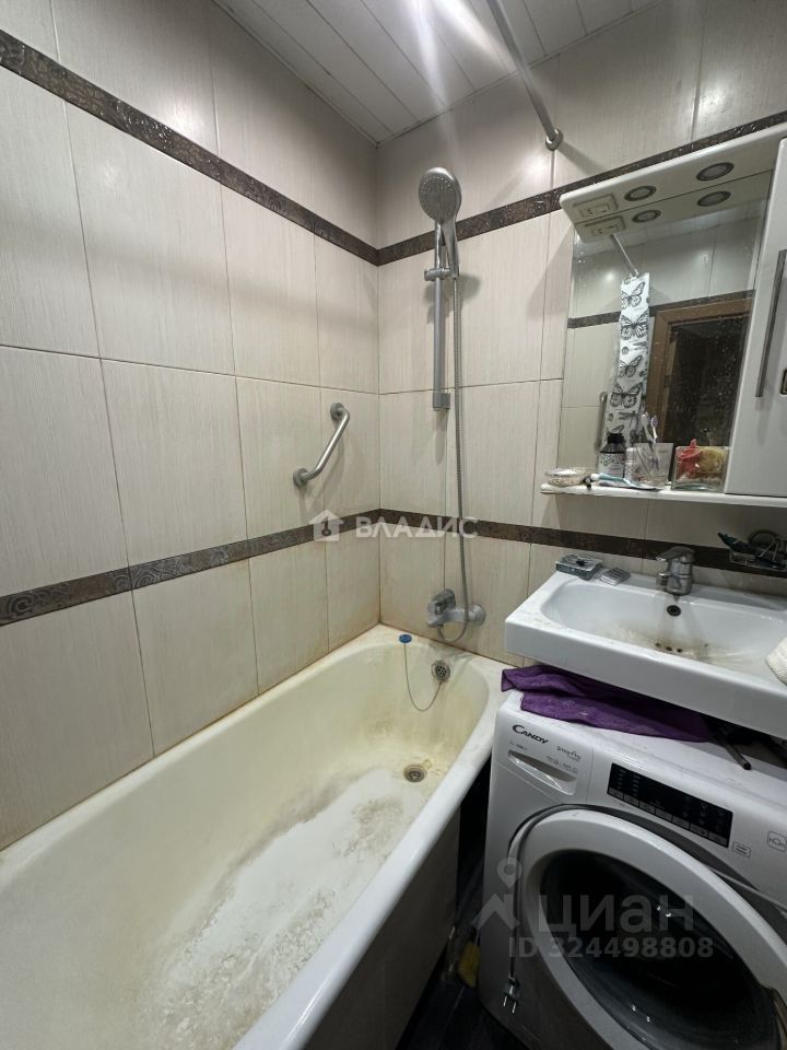 Продажа 3-комн квартиры на вторичном рынке Краснодонская улица, 34