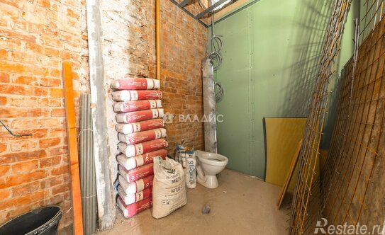 Продажа 2-комн квартиры на вторичном рынке Каменноостровский пр-кт,  д. 26-28