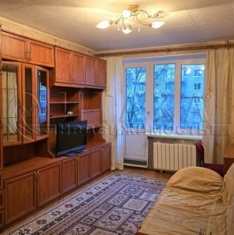 Продажа 3-комн квартиры на вторичном рынке Будапештская улица,  д. 38 к3