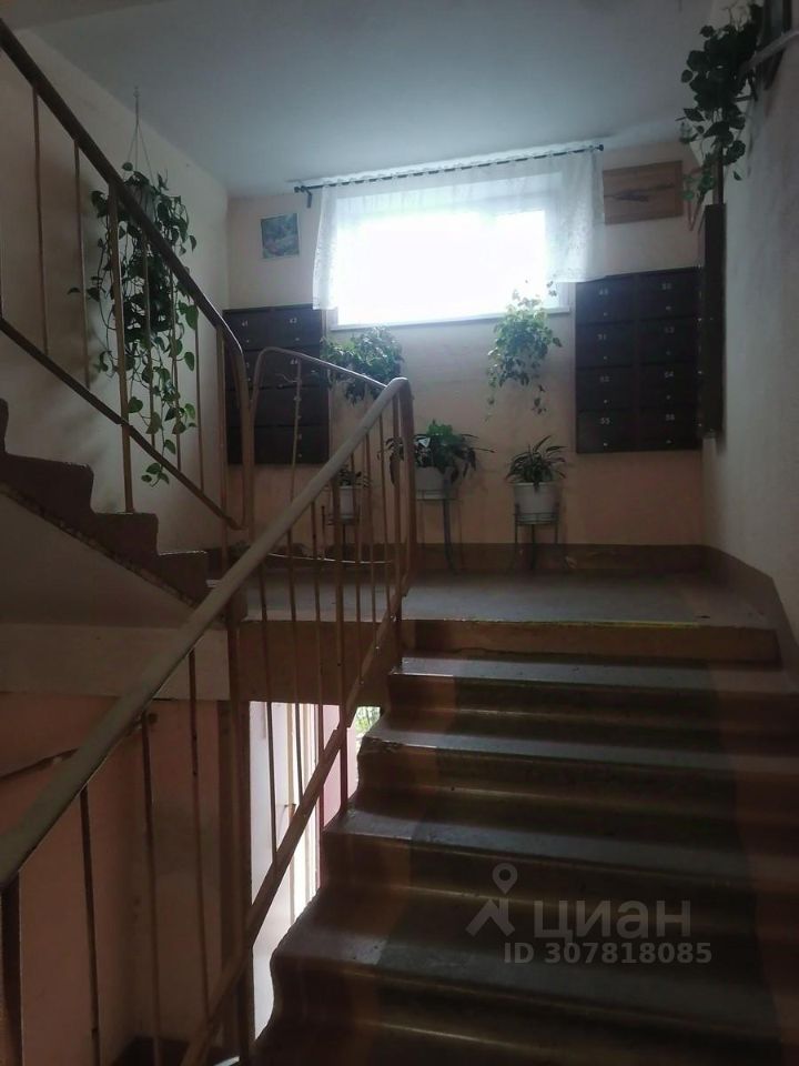 Продажа 2-комн квартиры на вторичном рынке Пушкин, Лесное тер., 7