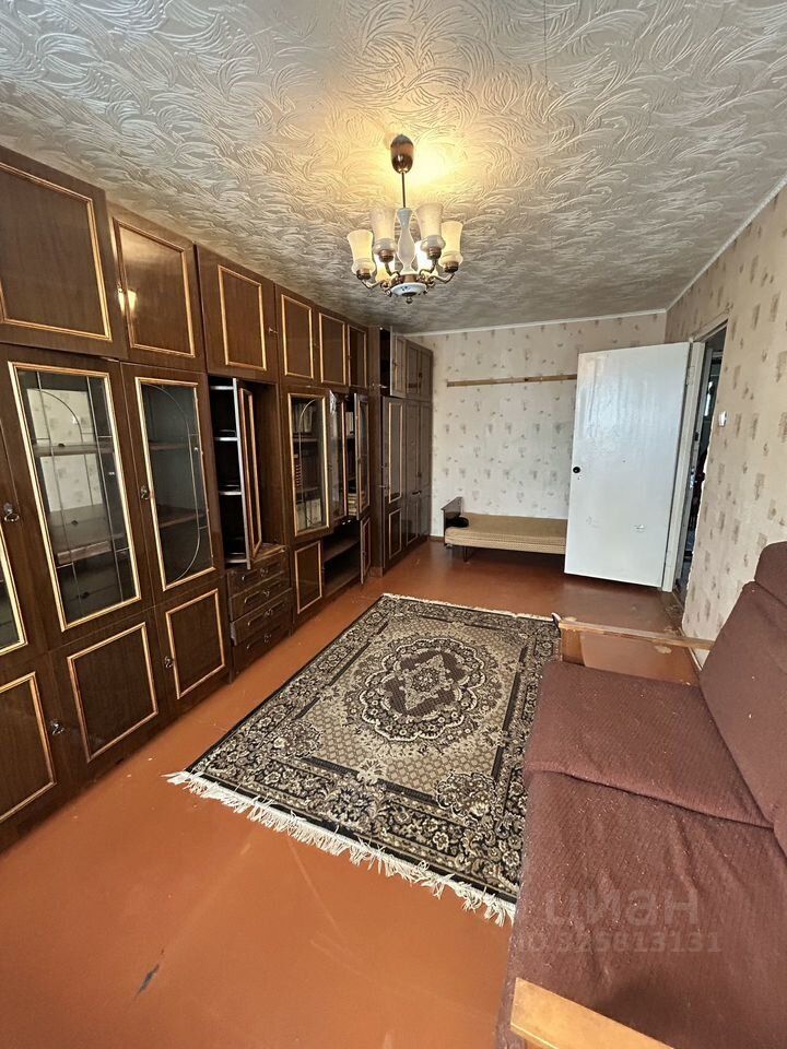 Продажа 1-комн квартиры на вторичном рынке Будогощь пгт, улица Советская, 103
