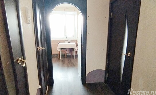 Продажа 1-комн квартиры на вторичном рынке Колпино г, Раумская ул,  д. 15