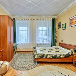 Продажа 5-комн квартиры на вторичном рынке ул Покровка,  д. 35/17,  к. 1
