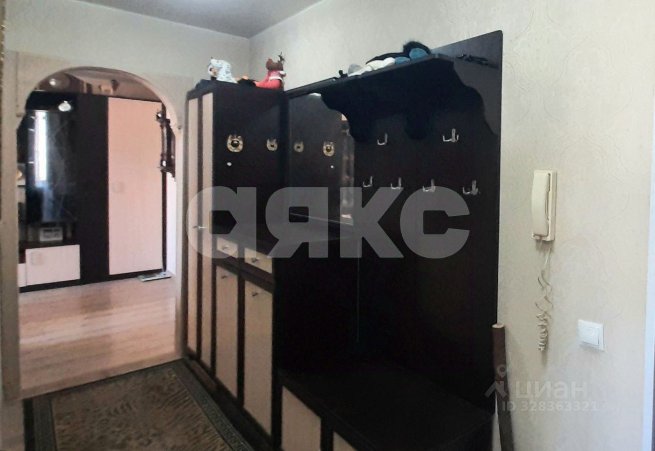 Продажа 3-комн квартиры на вторичном рынке Новлянский мкр, улица Западная,  д. 2