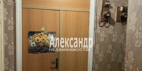 3-комн квартира Краснопутиловская ул,  д. 10