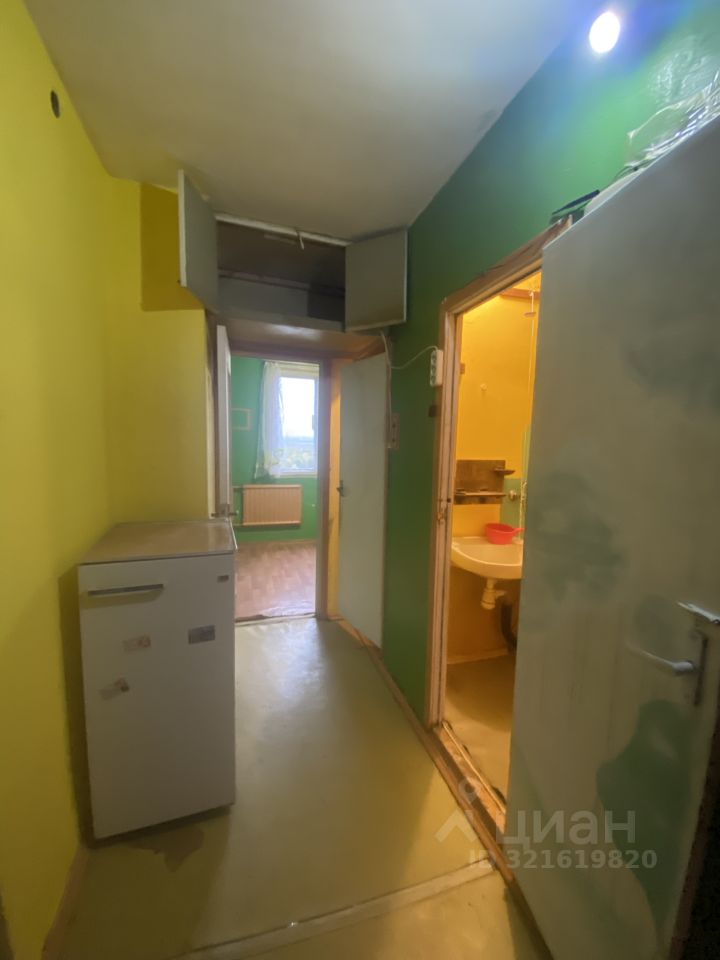 Продажа 2-комн квартиры на вторичном рынке Колпино, Заводской проспект, 14