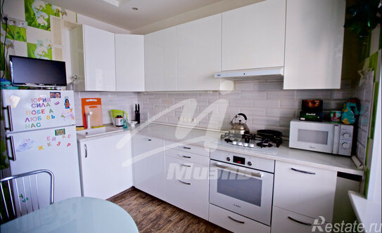 Продажа 2-комн квартиры на вторичном рынке улица Красина,  д. 21