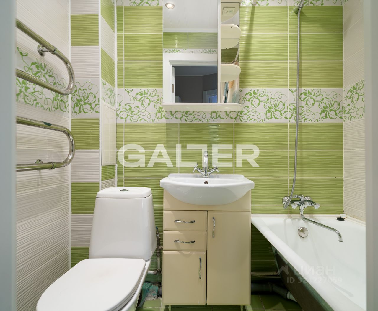 Продажа 1-комн квартиры на вторичном рынке Наличная улица, 35К2