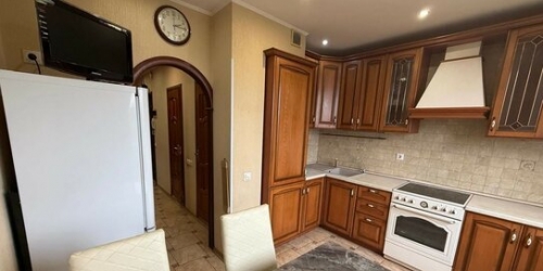 3-комн квартира ул 800-летия Москвы,  д. 32