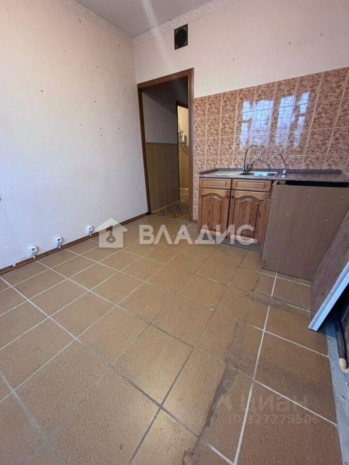 Продажа 2-комн квартиры на вторичном рынке улица Цюрупы, 22К1