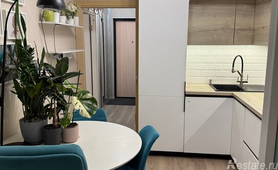 Продажа 1-комн квартиры на вторичном рынке Янино-1, ул Ясная,  д. 16,  к. 3