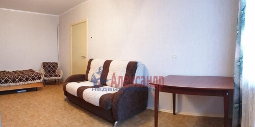 1-комн квартира Уточкина ул. ,  д. 2,  к. 2