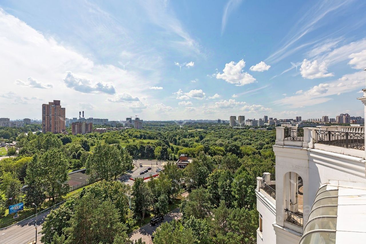 Продажа 6-комн квартиры на вторичном рынке Староволынская улица, 12к2