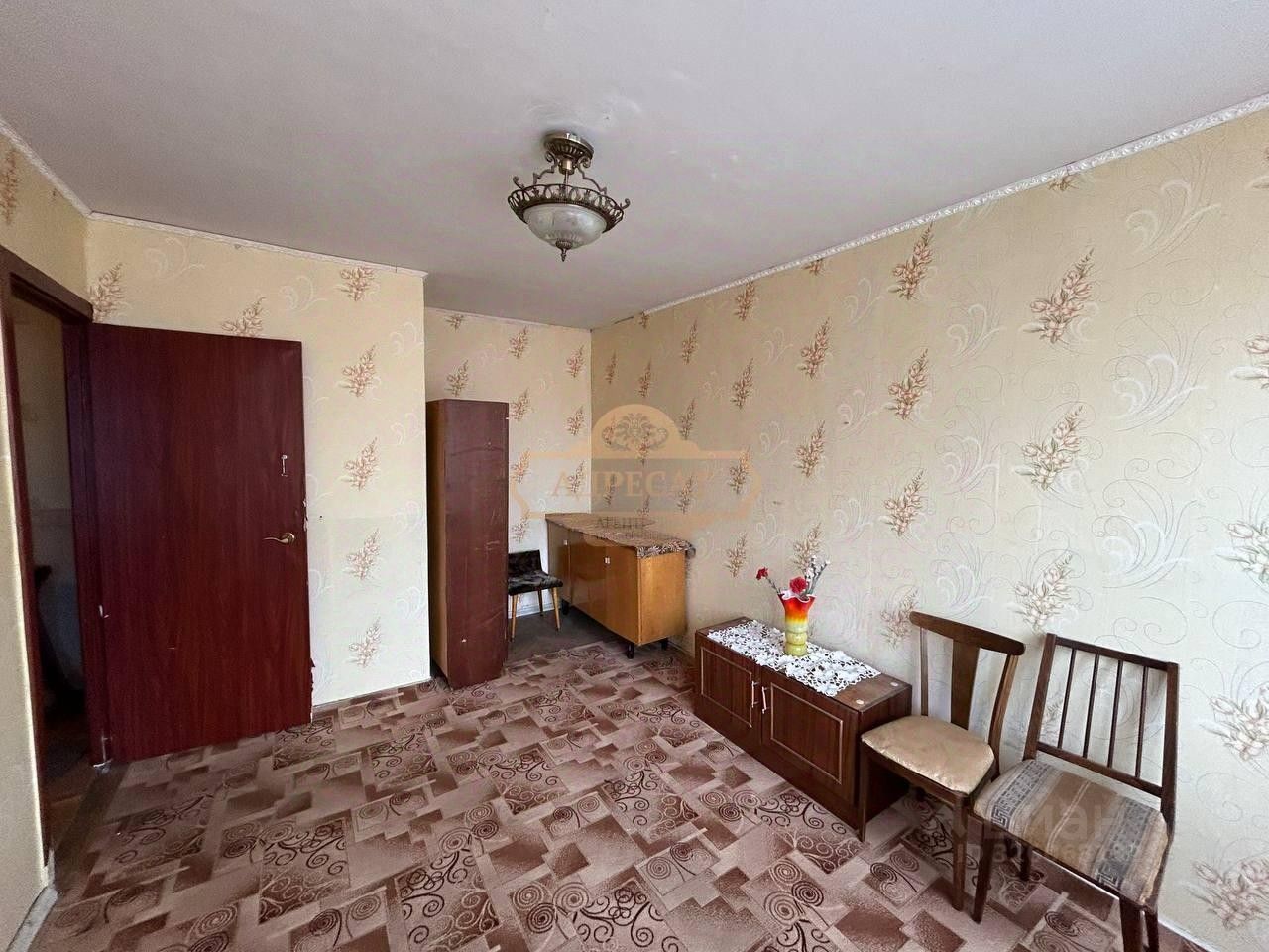 Продажа 2-комн квартиры на вторичном рынке Белградская улица, 28К3
