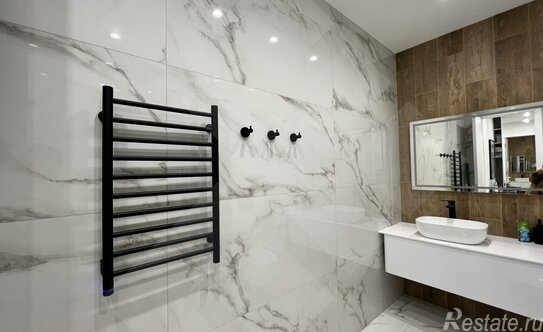 Продажа 2-комн квартиры на вторичном рынке улица Василисы Кожиной