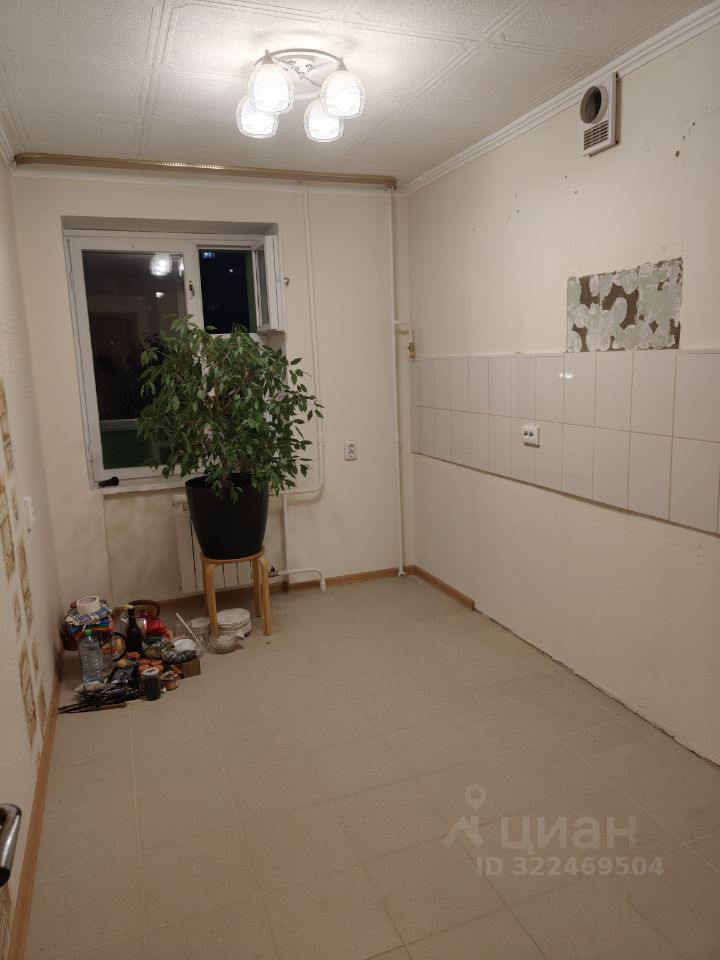 Продажа 3-комн квартиры на вторичном рынке Химки, Молодежная улица, 4