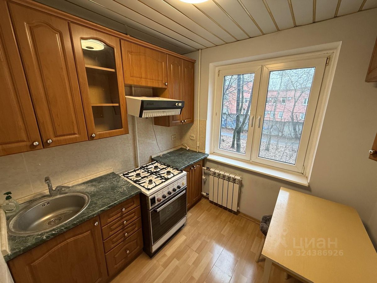 Продажа 2-комн квартиры на вторичном рынке Жуковский, улица Гагарина, 32к3