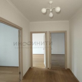 Продажа 3-комн квартиры на вторичном рынке ул Полярная,  д. 22