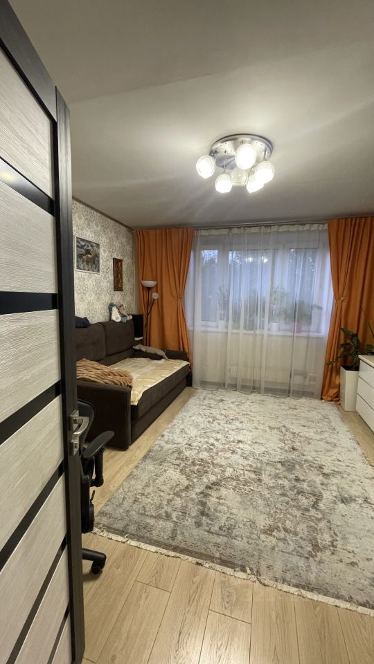 Продажа 3-комн квартиры на вторичном рынке Абрамцевская улица, 24К1