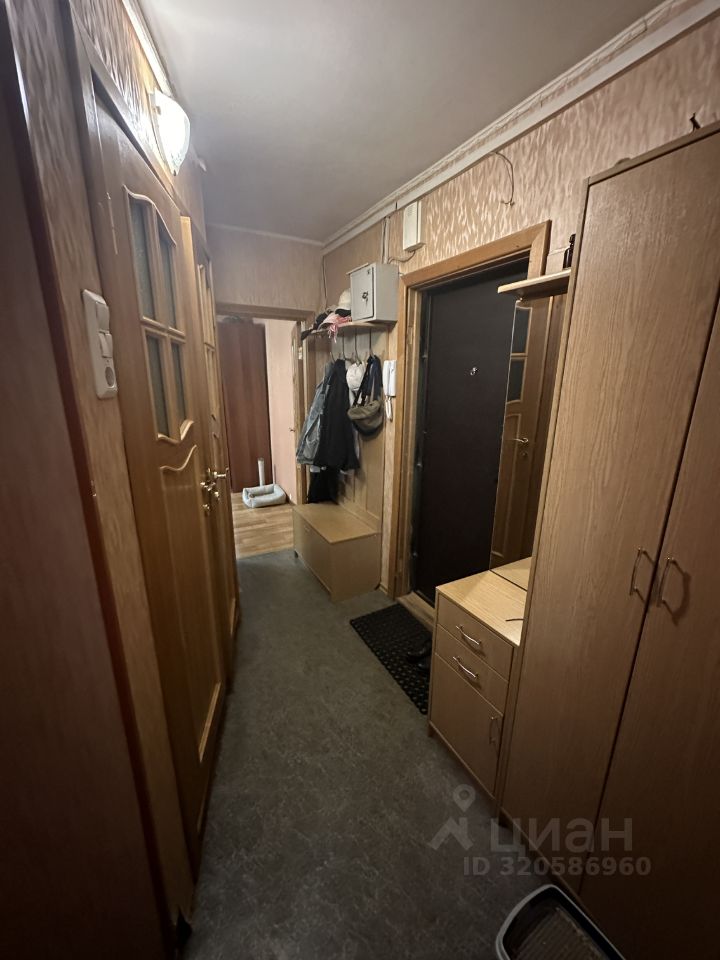 Продажа 3-комн квартиры на вторичном рынке проспект Славы, 11