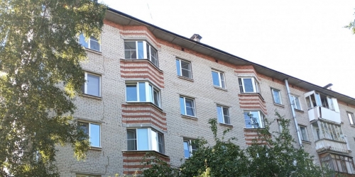 2-комн квартира Петергоф г., Братьев Горкушенко ул. ,  д. 9,  к. 1