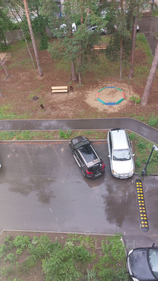 Продажа 3-комн квартиры на вторичном рынке Протвино, улица Школьная, 20