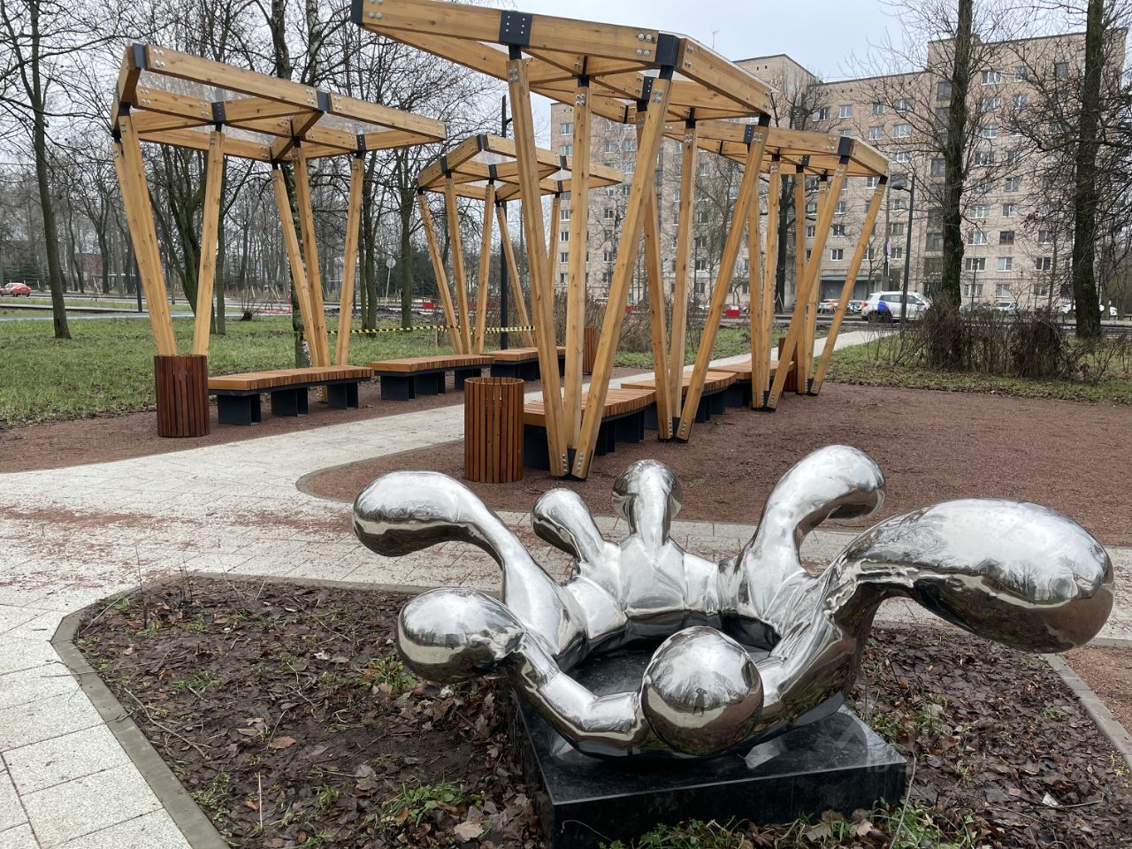 Продажа 4-комн квартиры на вторичном рынке шоссе Революции, 112