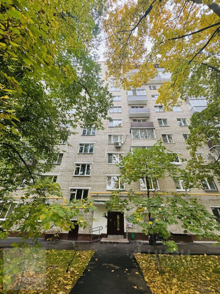 Продажа 2-комн квартиры на вторичном рынке Мичуринский проспект, 10К1