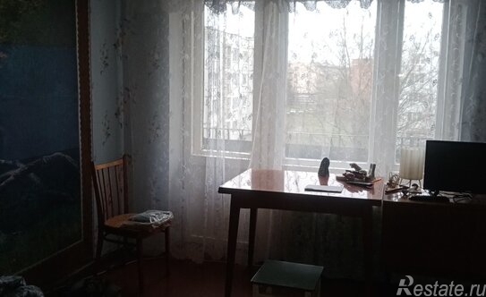 Продажа 3-комн квартиры на вторичном рынке Сланцы, ул Грибоедова,  д. 14