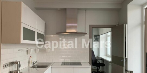 3-комн квартира улица Доватора,  д. 12