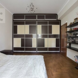 Аренда 2-комн квартиры на вторичном рынке переулок Сивцев Вражек,  д. 33