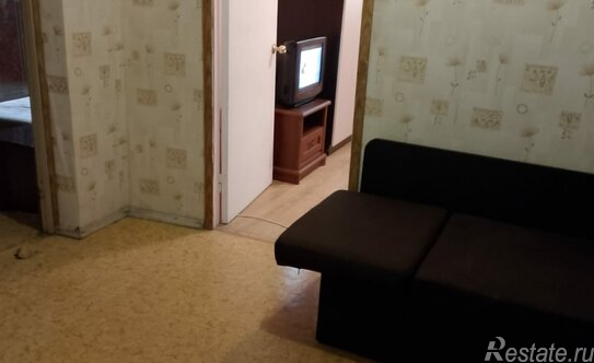 Продажа 3-комн квартиры на вторичном рынке Алма-Атинская улица,  д. 3 к1