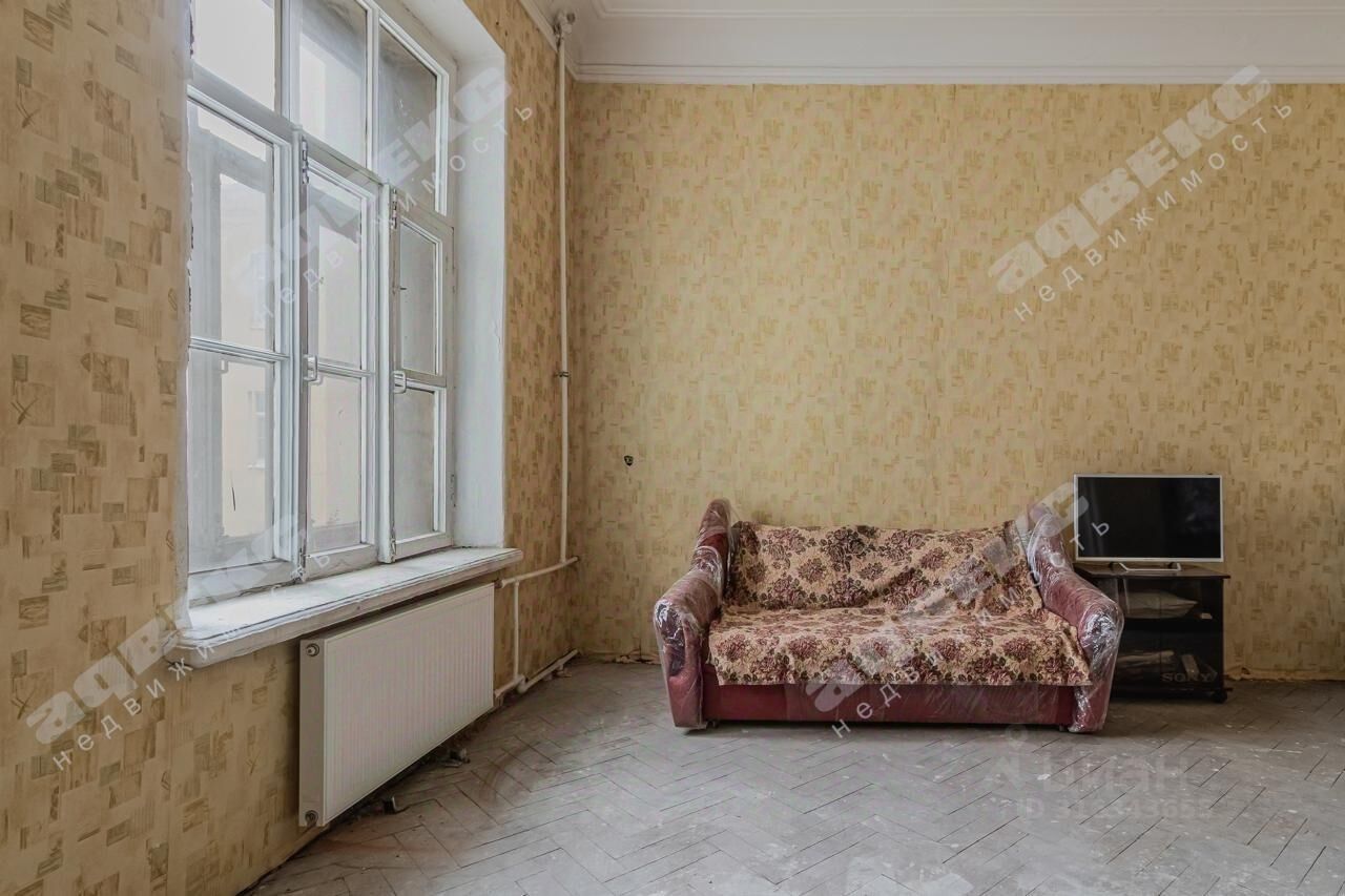 Продажа 3-комн квартиры на вторичном рынке Фурштатская улица, 54
