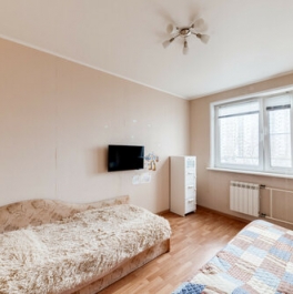 Продажа 2-комн квартиры на вторичном рынке ул Кастанаевская,  д. 51,  к. 1