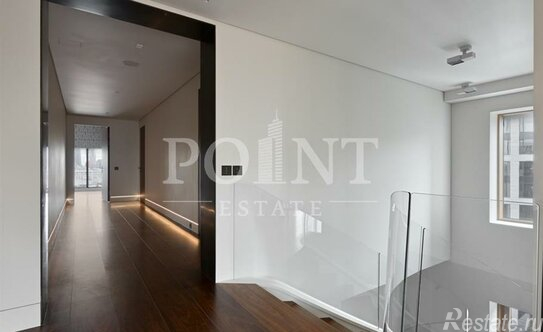 Продажа 6-комн квартиры на вторичном рынке Усачёва улица,  д. 11И