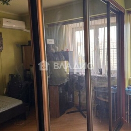 Продажа 4-комн квартиры на вторичном рынке улица Обручева,  д. 12