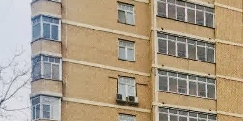 4-комн квартира улица Шкулева, 9К2